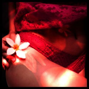 综合亚洲一二区在线观看
